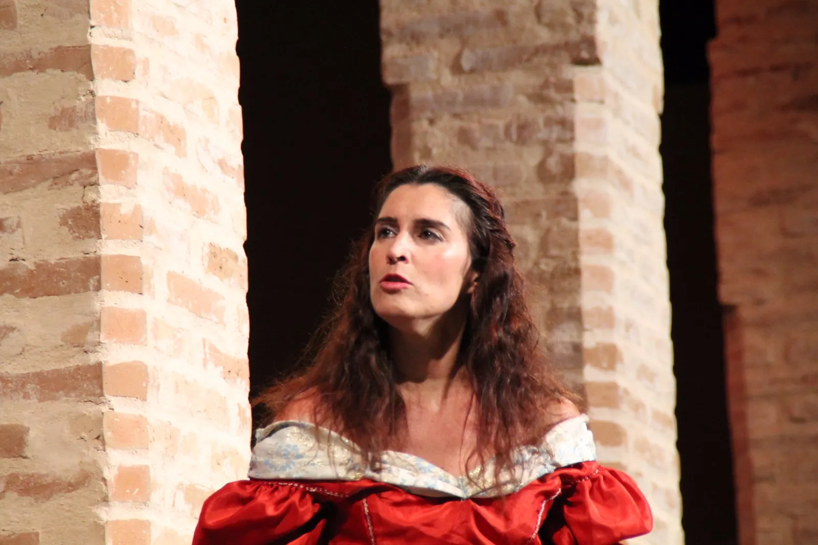 Belén Cobos en escena — teatro Sevilla