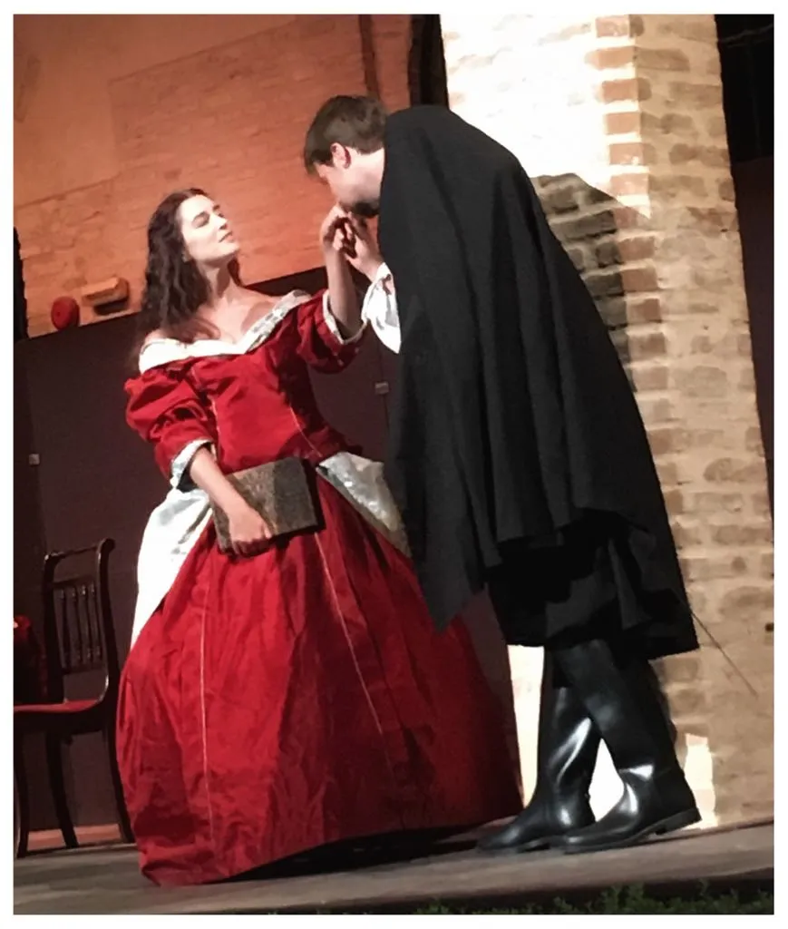 Belén Cobos en escena — teatro Sevilla