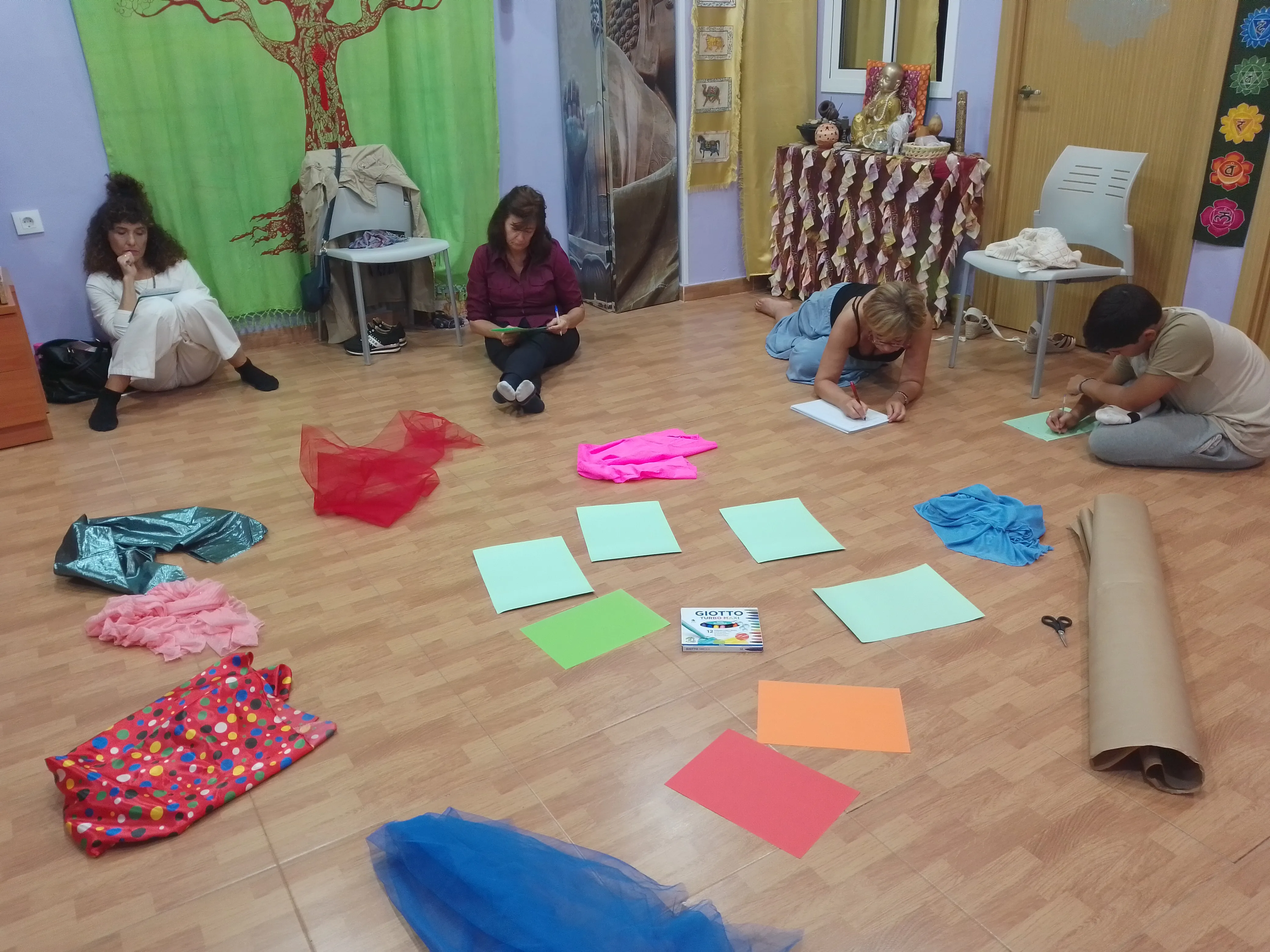 Belén Cobos — taller de teatro para adultos en Sevilla